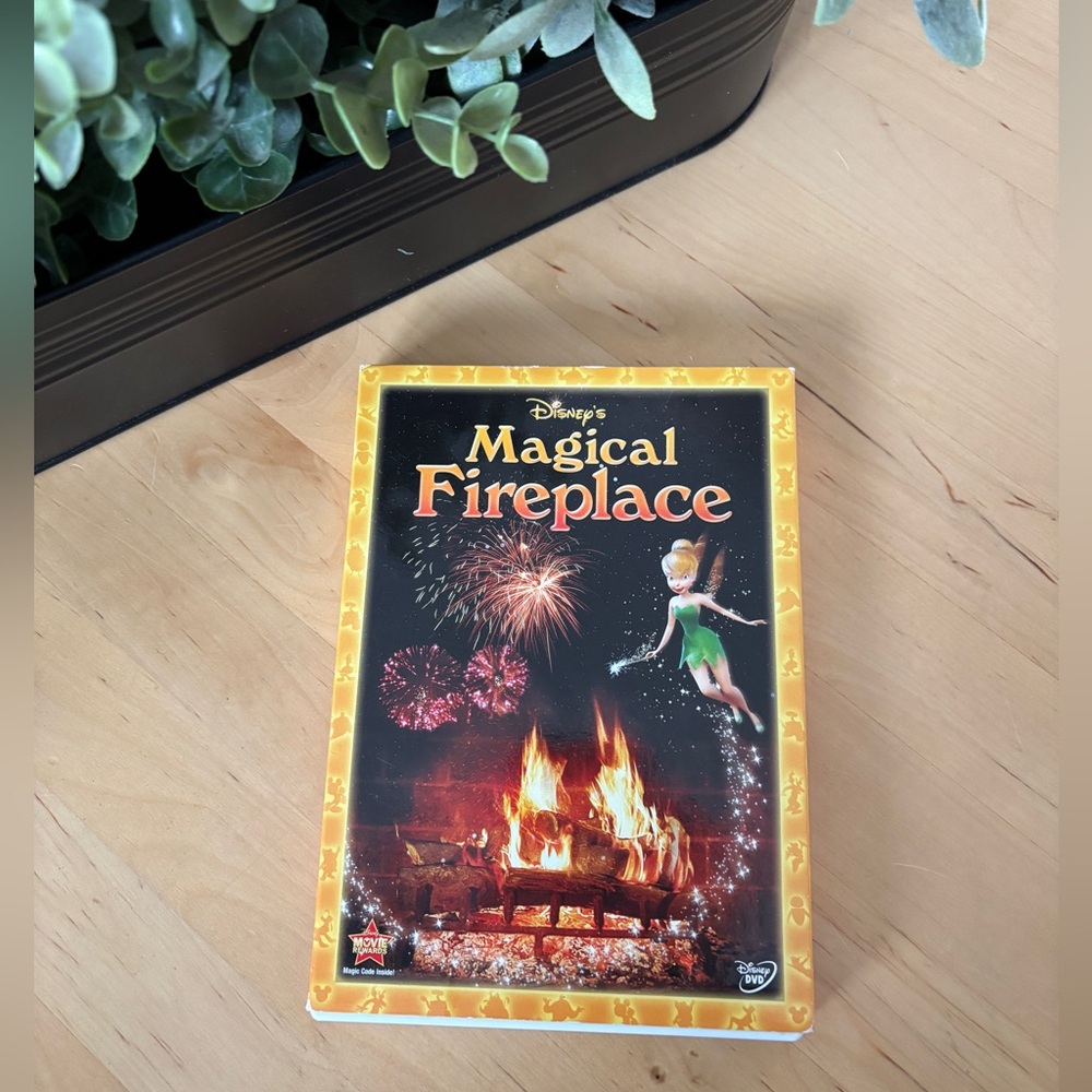 DISNEY Magical Fireplace’ Holiday DVD 2011